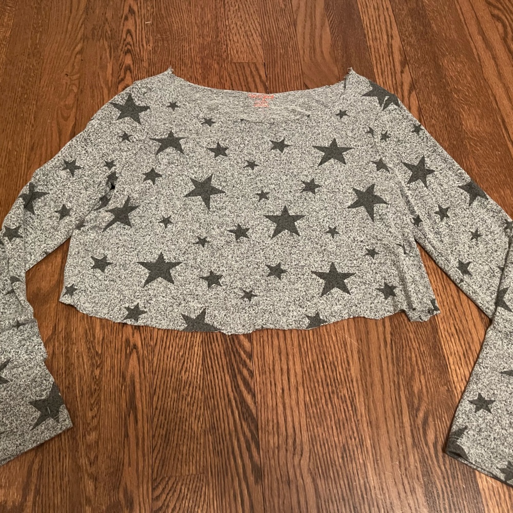 gray star long sleeve